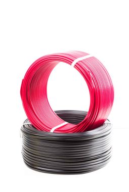 Renkli elektrik kabloları