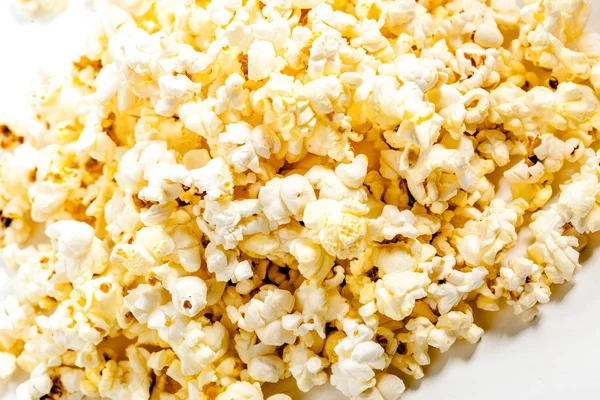 Leckeres gebratenes Popcorn — Stockfoto