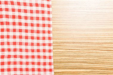 masada damalı masa örtüsü