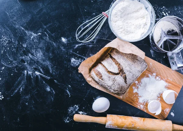 Bakken ingrediënten en gebruiksvoorwerpen sjabloon — Stockfoto