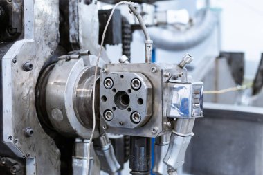 eski fabrika imalat makinesi