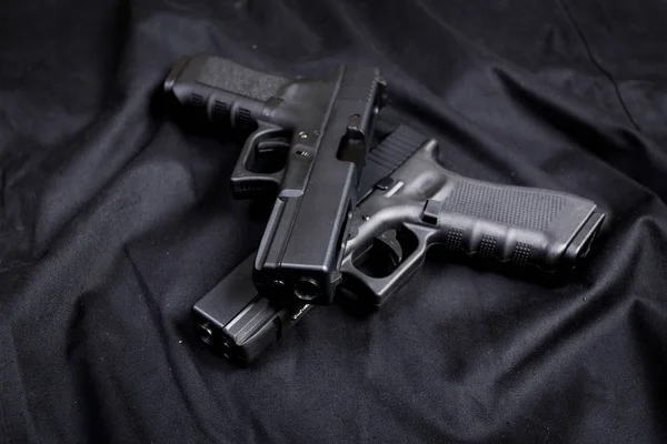 Військові сучасних револьвери під патрон Флобера — стокове фото