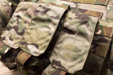 silah ve askeri teçhizat 