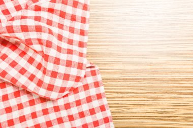 masada damalı masa örtüsü