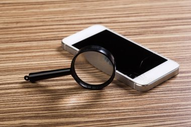 Büyüteç tablo ile Smartphone