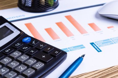 Grafikler ile ofis işyeri