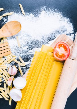 Kuru makarna spagetti