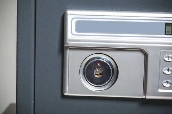 Kotak aman dengan kunci elektronik — Stok Foto