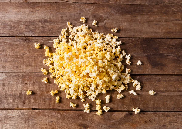 Leckeres gebratenes Popcorn — Stockfoto