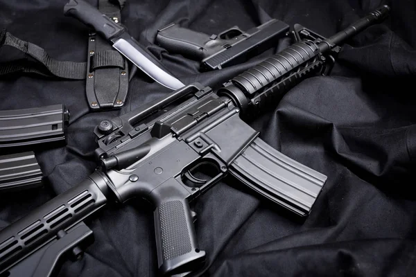 Armas e equipamento militar — Fotografia de Stock