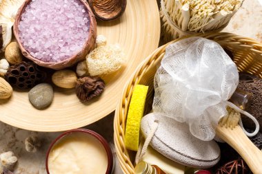 bazı banyo aksesuarları yakın çekim