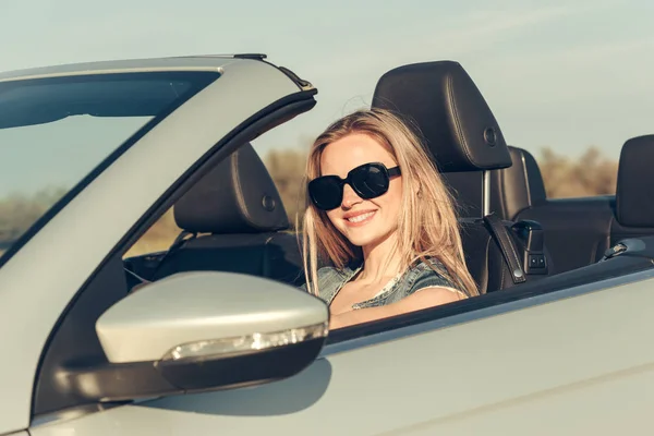 Sommer Autofahrt Urlaub — Stockfoto