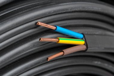 Elektrik kablo closeup birçok telleri ile