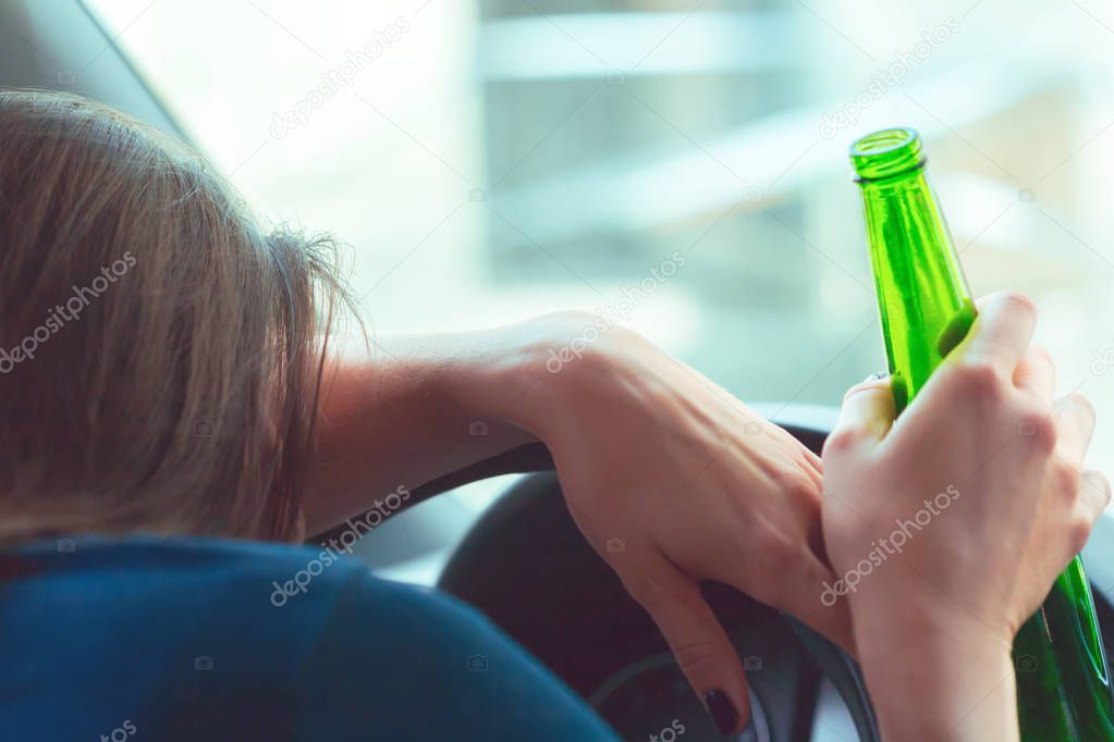 Dangerous female driver in car