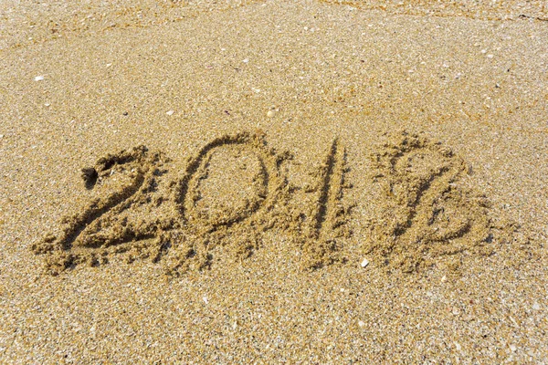Nuovo Anno 2018 Segno Sulla Spiaggia — Foto Stock