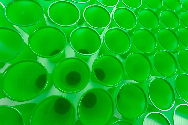 Yeşil boş tek kullanımlık plastik gözlük