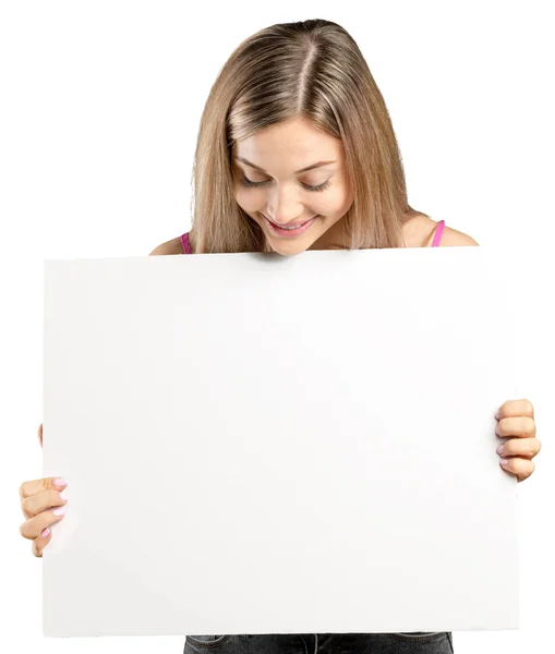 Mulher Mostrando Tabuleta Branco Isolado Fundo Branco — Fotografia de Stock