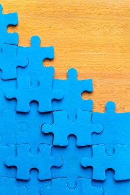 eksik parçalar ile eksik yapboz