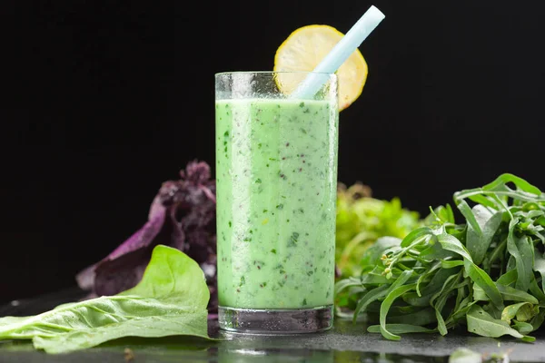 Gezonde Groene Groente Smoothie Met Komkommer Appels Spinazie — Stockfoto