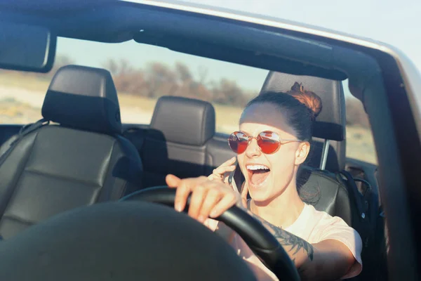 Relaxed Happy Woman Traveling Car — Stock Photo, Image