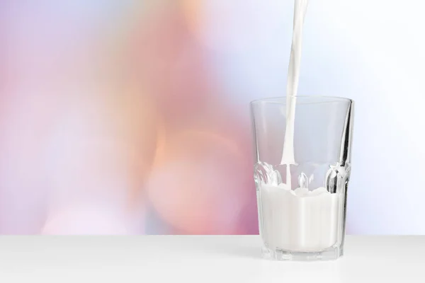 Milch Glasbecher Aus Nächster Nähe — Stockfoto