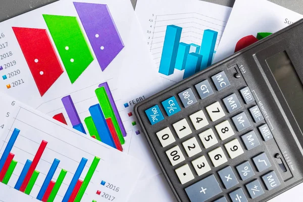 Calculator Zakelijke Tabel Controle Van Boekhouding Verslag Concept — Stockfoto