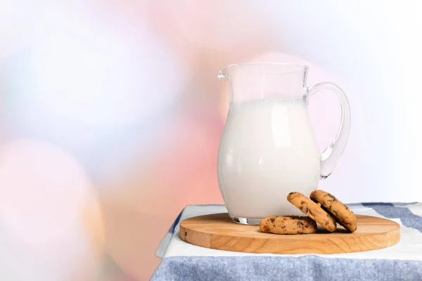 Krug Mit Etwas Milch Nahaufnahme — Stockfoto