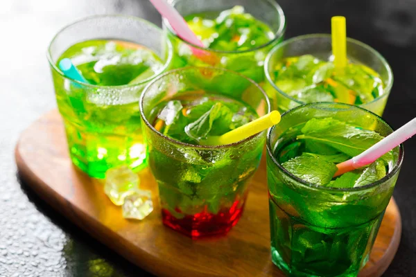 Summer Fresh Mojito Cocktails — Stock Photo, Image