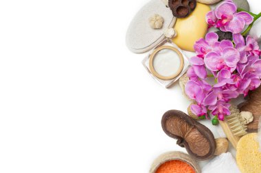 Spa izole üzerinde beyaz arka plan ayarlayın. Güzellik bakımı