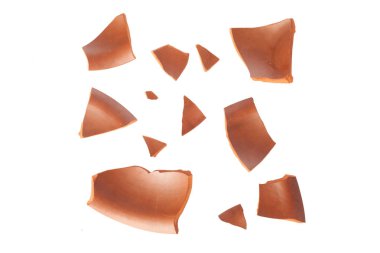 Beyaz arka plan üzerinde kırık saksı