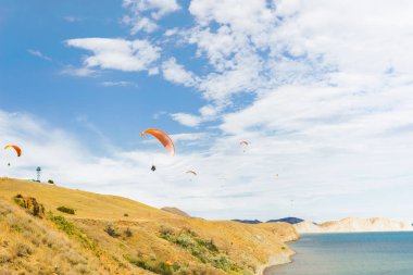 paraplanes uçan yüksek up