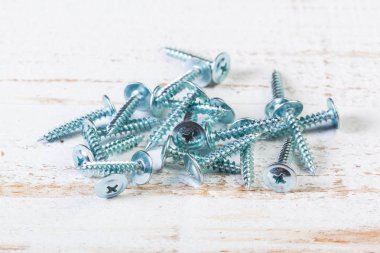 ahşap bara vidalı vidalar