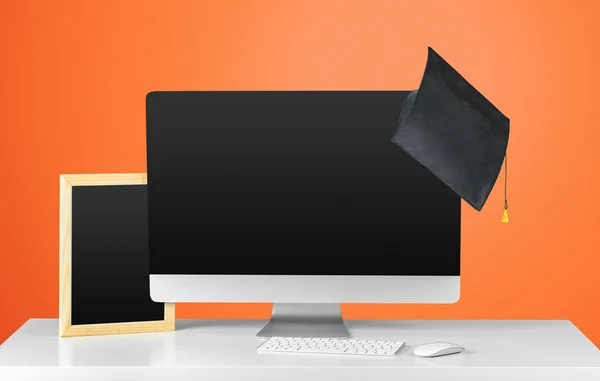 Workplace Modern Desktop Computer Table — Stock Photo, Image