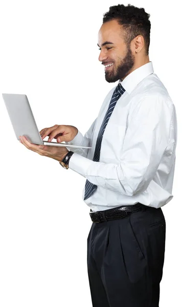 在白色背景下手持笔记本电脑的商人肖像 — 图库照片