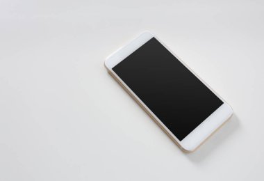 Beyaz arka plan üzerinde izole iş cep telefonu stili