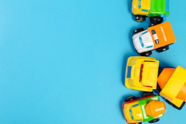 çocuk oyuncakları, üstten görünüm