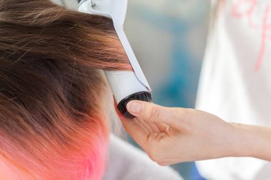 Kuaför saç stili kadın yok