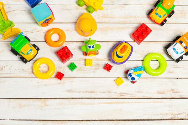 Conjunto Brinquedos Para Crianças Fundo Madeira — Fotografia de Stock