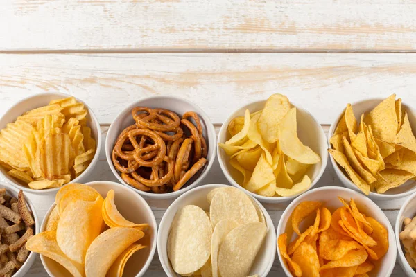 Simit kase yukarıdan ahşap tablo