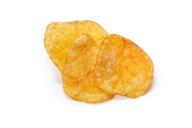 Patates cipsi beyaz arkaplanda izole