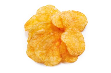 Patates cipsi beyaz arkaplanda izole