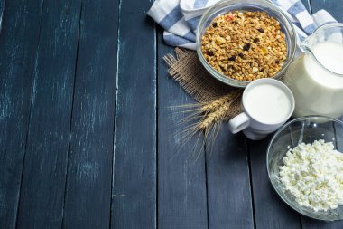 süt, süzme peynir - süt ve süt ürünleri