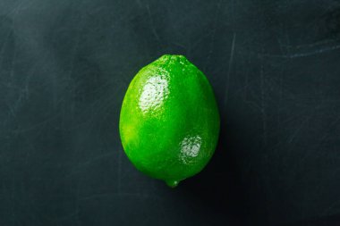 Tabloda narenciye meyve yakın çekim