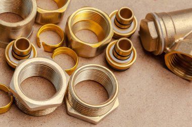 Araçlar ve sıhhi tesisat işleri için malzemeler