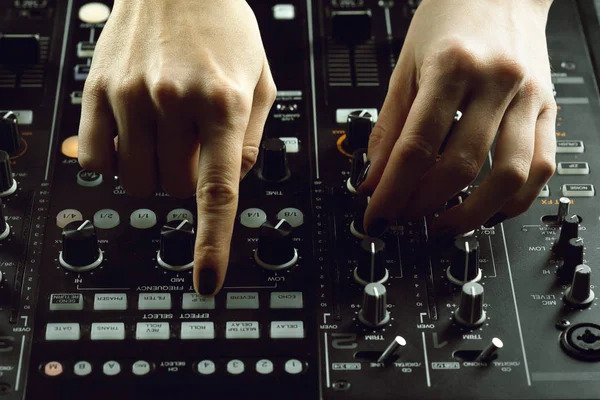 Tocando Música Mixer Close — Fotografia de Stock