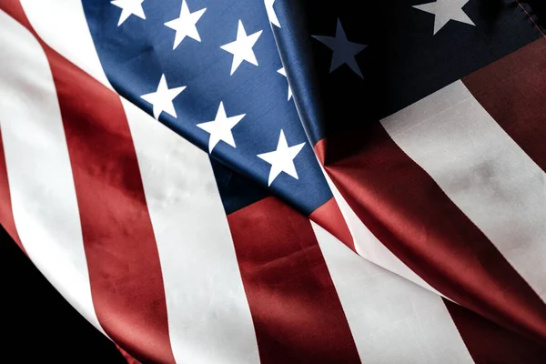 Estrela acenando lindamente e bandeira americana listrada — Fotografia de Stock