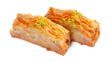 Türk Ramazan Tatlısı Baklava beyazı izole etti