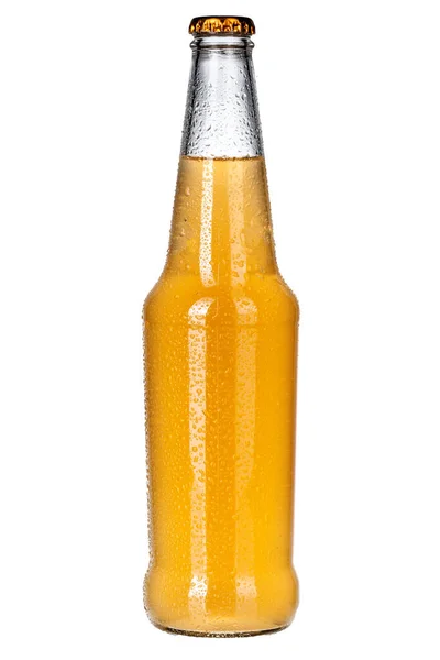 Fles Licht Bier Geïsoleerd Witte Achtergrond Van Dichtbij Creatieve Foto — Stockfoto