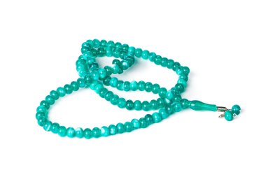 Tespih beyaz arkaplanda izole edildi