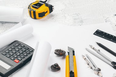 çizim araçları ve proje yan görünümü kapat